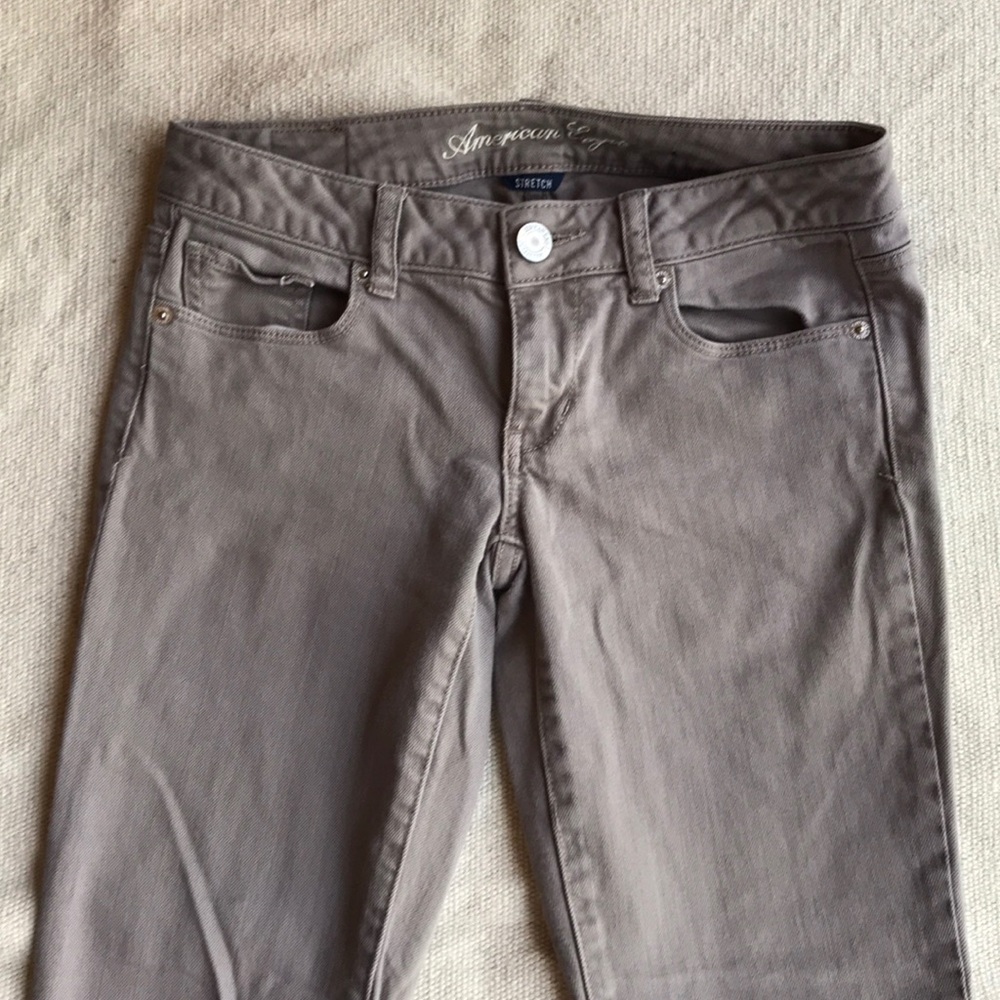 American Eagle capris